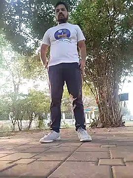 hot punekar online show from 02-12-25, 02:56