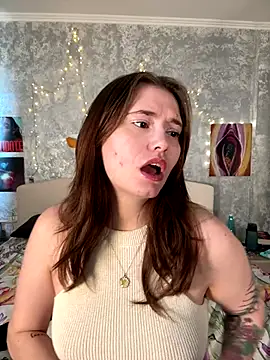 Snapshot of Sabrina_shells chatting on 09-26-25, 11:03 Sabrina shells online show from 09-26-25, 11:03