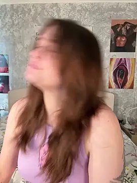 Snapshot of Sabrina_shells chatting on 10-19-25, 10:38 Sabrina shells online show from 10-19-25, 10:38