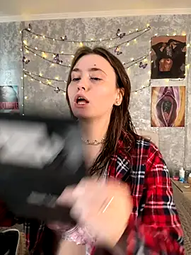 Snapshot of Sabrina_shells chatting on 11-23-25, 09:09 Sabrina shells online show from 11-23-25, 09:09