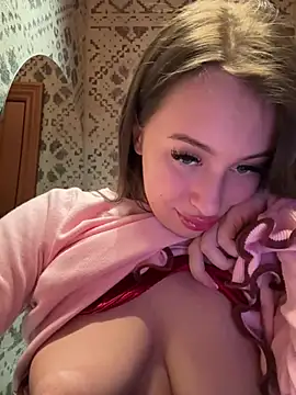 Snapshot of AndreaMood chatting on 02-01-25, 09:54 AndreaMood online show from 02-01-25, 09:54