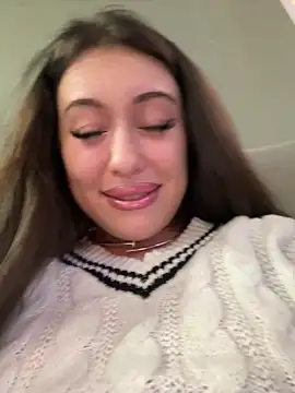 Snapshot of AndreaMood chatting on 02-22-25, 11:02 AndreaMood online show from 02-22-25, 11:02