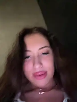 Snapshot of AndreaMood chatting on 03-07-25, 07:41 AndreaMood online show from 03-07-25, 07:41