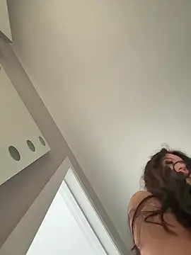 Snapshot of AndreaMood chatting on 03-16-25, 04:20 AndreaMood online show from 03-16-25, 04:20