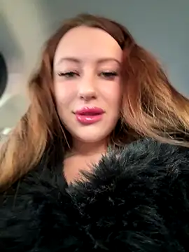 Snapshot of AndreaMood chatting on 10-02-25, 01:34 AndreaMood online show from 10-02-25, 01:34