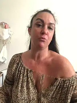 BELLAMORGANE1 online show from 10-14-25, 03:24