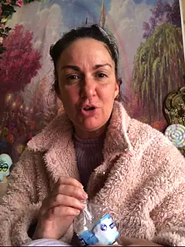 BELLAMORGANE1 online show from 11-30-25, 10:52