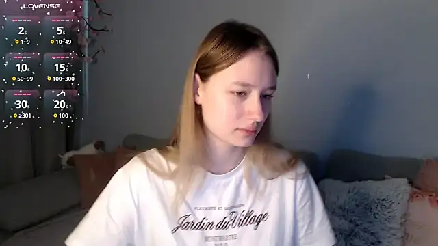 Haley Vixen online show from 01-14-26, 09:04