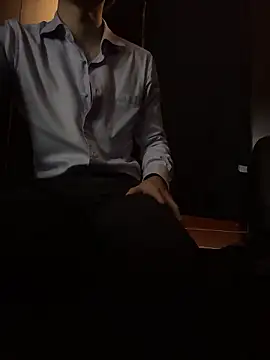 Snapshot of miichannnnn chatting on 10-06-25, 10:02 miichannnnn online show from 10-06-25, 10:02