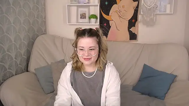 TessPleasure online show from 12-28-24, 03:26