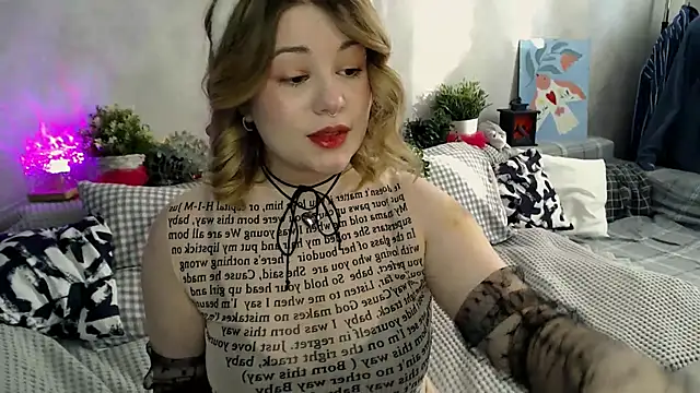 TessPleasure online show from 02-14-25, 10:28