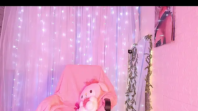 Snapshot of NattSumi chatting on 01-03-25, 04:55 NattSumi online show from 01-03-25, 04:55