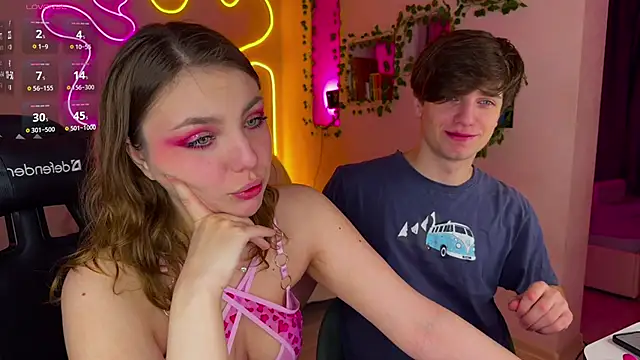 RobertAndLinela online show from 03-17-25, 05:27