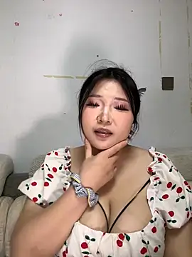 Snapshot of Happyou2 chatting on 01-21-25, 04:16 Happyou2 online show from 01-21-25, 04:16