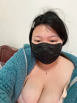 Snapshot of Happyou2 chatting on 03-02-25, 12:11 Happyou2 online show from 03-02-25, 12:11