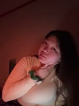 Snapshot of Happyou2 chatting on 03-09-25, 03:16 Happyou2 online show from 03-09-25, 03:16