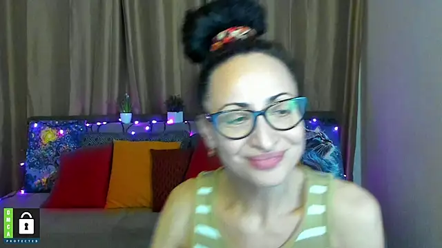 Snapshot of Arianasweety23 chatting on 01-19-25, 03:32 Arianasweety23 online show from 01-19-25, 03:32