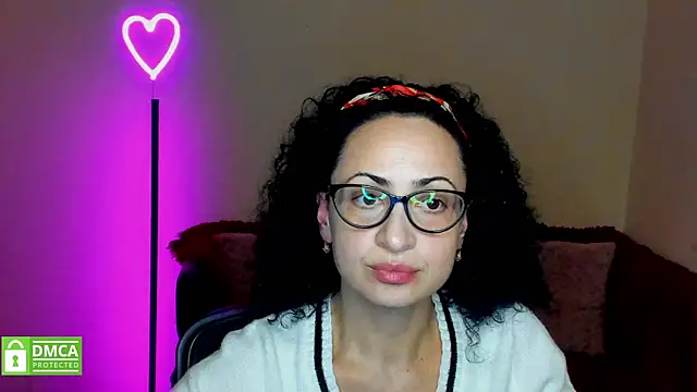 Snapshot of Arianasweety23 chatting on 01-28-25, 06:28 Arianasweety23 online show from 01-28-25, 06:28