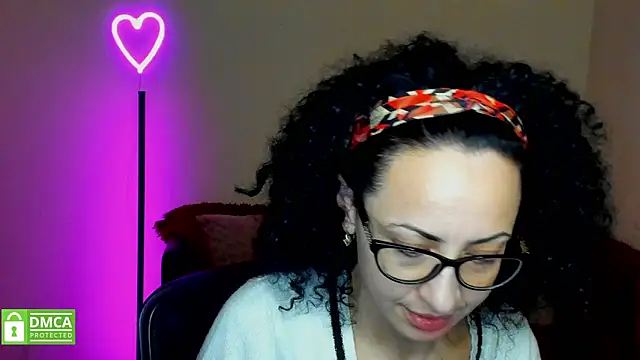 Snapshot of Arianasweety23 chatting on 01-28-25, 09:29 Arianasweety23 online show from 01-28-25, 09:29