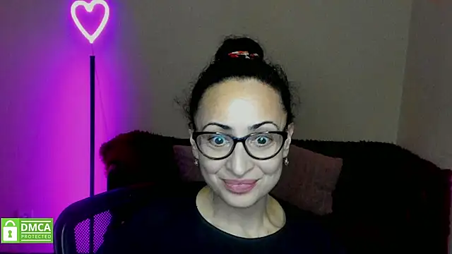 Snapshot of Arianasweety23 chatting on 02-01-25, 09:29 Arianasweety23 online show from 02-01-25, 09:29