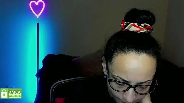 Snapshot of Arianasweety23 chatting on 02-05-25, 02:29 Arianasweety23 online show from 02-05-25, 02:29