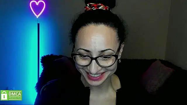 Snapshot of Arianasweety23 chatting on 02-06-25, 12:37 Arianasweety23 online show from 02-06-25, 12:37