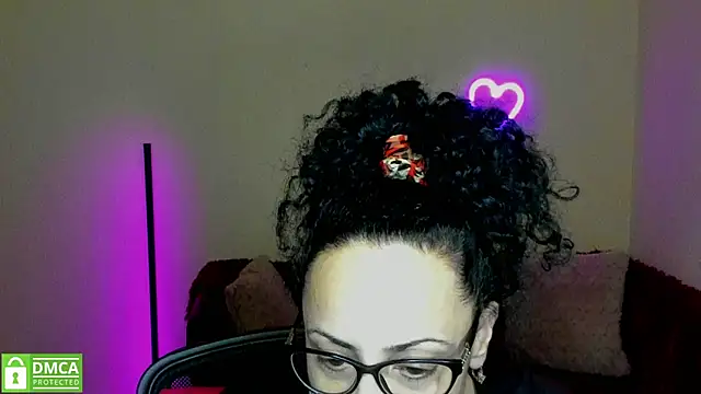 Snapshot of Arianasweety23 chatting on 02-24-25, 12:30 Arianasweety23 online show from 02-24-25, 12:30