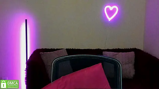 Snapshot of Arianasweety23 chatting on 03-07-25, 09:27 Arianasweety23 online show from 03-07-25, 09:27