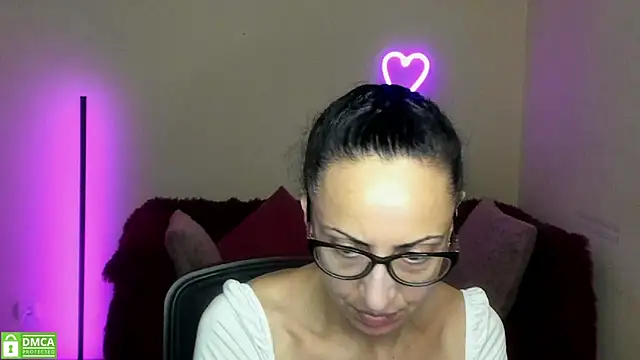 Snapshot of Arianasweety23 chatting on 09-10-25, 05:24 Arianasweety23 online show from 09-10-25, 05:24