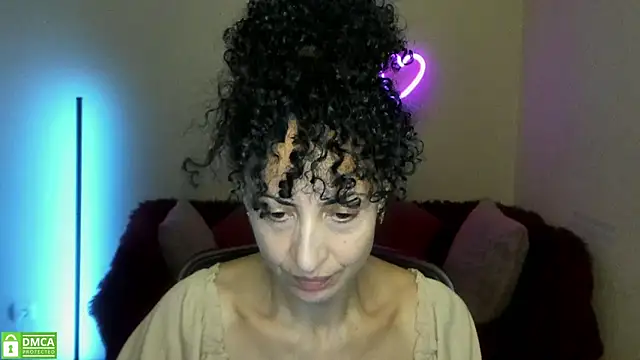 Snapshot of Arianasweety23 chatting on 09-14-25, 05:23 Arianasweety23 online show from 09-14-25, 05:23