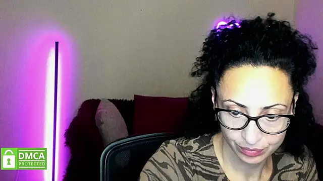 Snapshot of Arianasweety23 chatting on 09-30-25, 05:29 Arianasweety23 online show from 09-30-25, 05:29