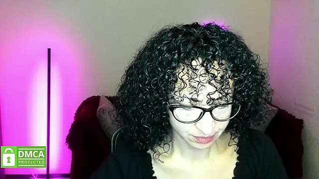 Snapshot of Arianasweety23 chatting on 10-26-25, 06:25 Arianasweety23 online show from 10-26-25, 06:25