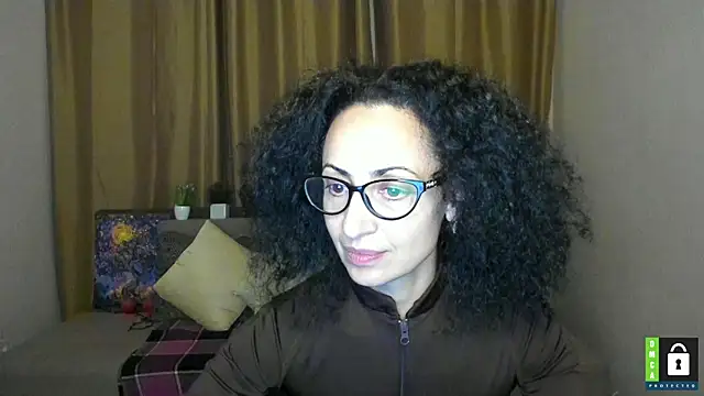 Snapshot of Arianasweety23 chatting on 11-19-25, 06:30 Arianasweety23 online show from 11-19-25, 06:30