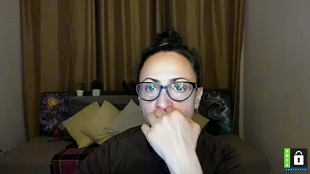 Snapshot of Arianasweety23 chatting on 11-23-25, 06:30 Arianasweety23 online show from 11-23-25, 06:30