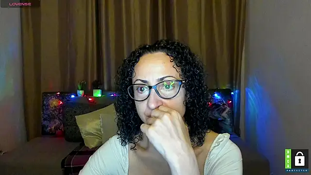 Snapshot of Arianasweety23 chatting on 11-27-25, 06:32 Arianasweety23 online show from 11-27-25, 06:32