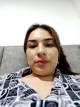 VictoriaMolina online show from 10-11-25, 11:36