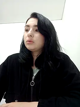 Snapshot of VictoriaMolina chatting on 04-29-26, 08:48 VictoriaMolina online show from 04-29-26, 08:48