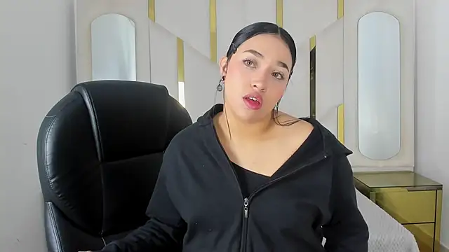 Snapshot of IsabellRodriguez18 chatting on 09-30-25, 02:49 IsabellRodriguez18 online show from 09-30-25, 02:49