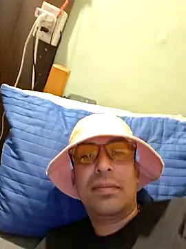 zeus2630 online show from 11-29-25, 02:53