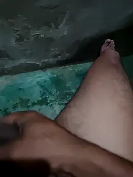 yaxom33 online show from 03-28-26, 12:43