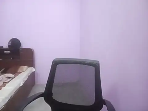 IamRentedBoybfriend online show from 12-23-25, 02:31