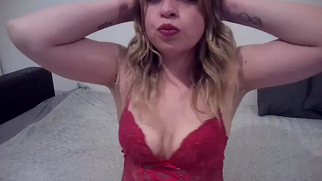 Snapshot of Sweet_bluegirl24 chatting on 03-21-25, 09:56 Sweet bluegirl24 online show from 03-21-25, 09:56