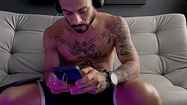 callme douglas online show from 09-23-25, 02:42