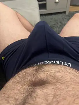 22TT2295 online show from 11-06-25, 04:57