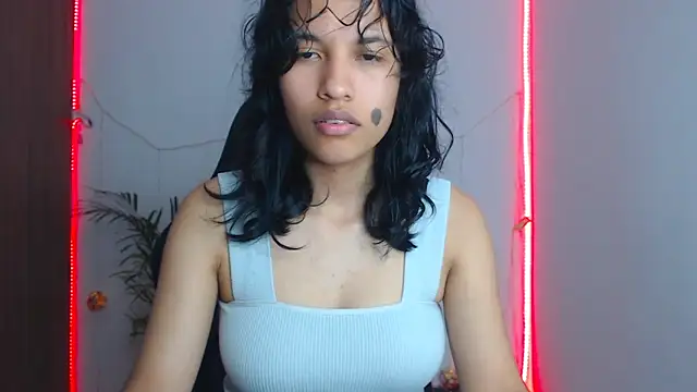 mari heart online show from 12-02-25, 04:51