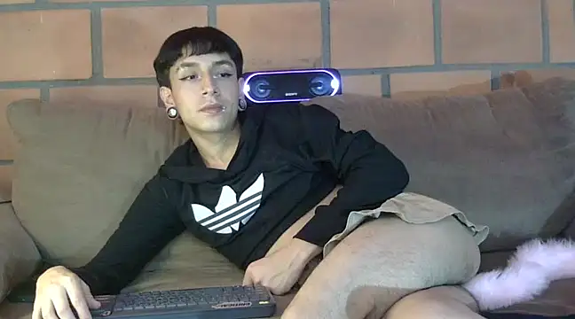 Snapshot of Alexa_Cortes chatting on 12-24-24, 08:22 Alexa Cortes online show from 12-24-24, 08:22