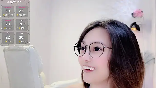 Natasha2025 online show from 12-28-24, 03:26