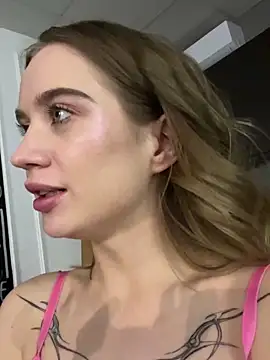 KiraMyers online show from 01-17-25, 07:41