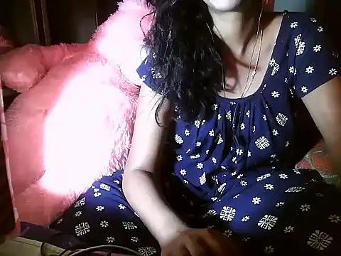 Snapshot of Half_Girlfriend_ chatting on 10-21-25, 07:25 Half Girlfriend  online show from 10-21-25, 07:25