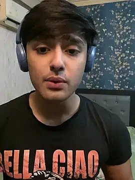 Snapshot of sunny49477 chatting on 02-20-25, 01:51 sunny49477 online show from 02-20-25, 01:51